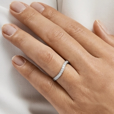 925 Sterling Silver White Gold Diamond CZ Wave Ring para Mulheres