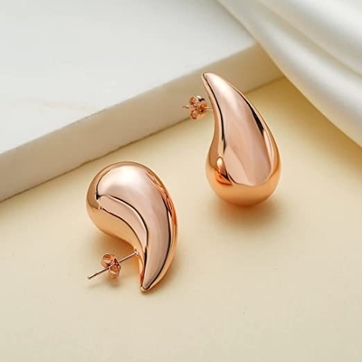 Logotipo personalizado 18K ouro Revestido Teardrop Hollow Stud brincos para meninas festa de jóias