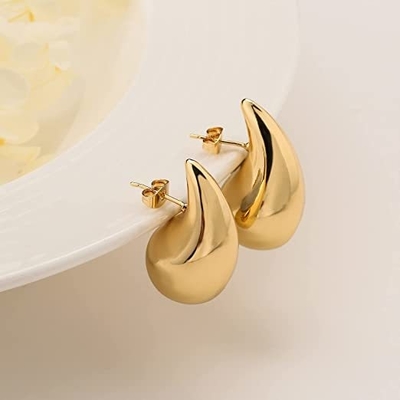 Logotipo personalizado 18K ouro Revestido Teardrop Hollow Stud brincos para meninas festa de jóias