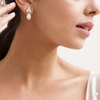 18K ouro revestido de folha bridal brincos brancos pérolas folhas brincos casamento