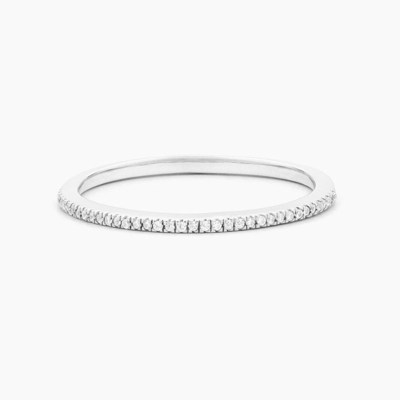 Artigo quente 18K ouro revestido Meia Eternidade empilhável 925 Sterling Silver Feminino Banda Anel