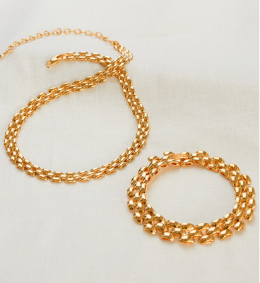 18K ouro revestido moda feminina espessa de latão cadeira pendente colares