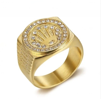 Coroa 18K Anel Revestido de Ouro Quadrado Unisexo Mão Branca Cristal Anel de Casal