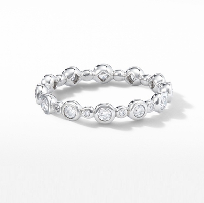Clássicos Zircon Eternity Band Joias Revestidas em Ouro US Tamanho 10 Anel CZ claro