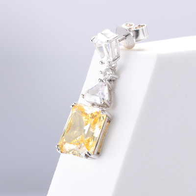 Brincos amarelos CZ de gotejamento Branco de ouro revestido 925 de zircônio cúbico Brincos de gotejamento