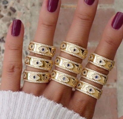 Azul safira branco CZ Olho Mulheres Eternidade Banda de Brass Eternidade Anel Para Mulheres