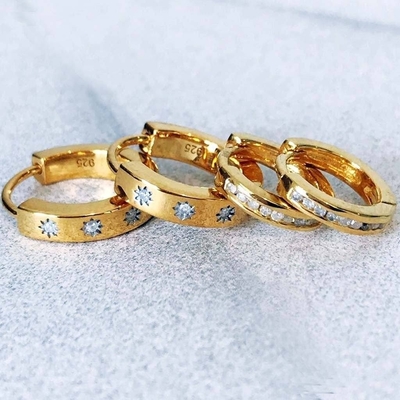 Brinquedos Estilosos 14K Ouro Vermelho Estrela Conjunto de Diamantes Abraços para Estilo Sem Esforço