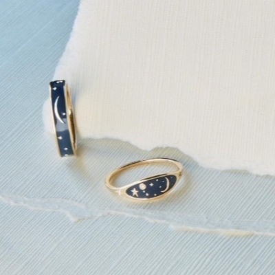 Handmade 18K Gold Plated Midnight Blue Enamel 925 Sterling Silver Round Brilliant CZ Stacking Ring para raparigas
