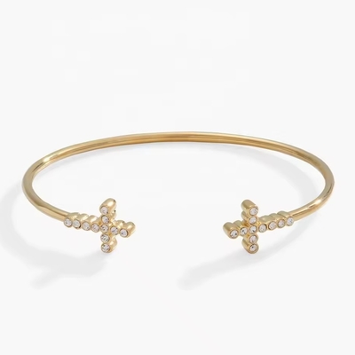 Pave Incrustado Cristal Zircon 925 Sterling Prata Bracelete Cruz Manseta 18K Bracelete de Ouro