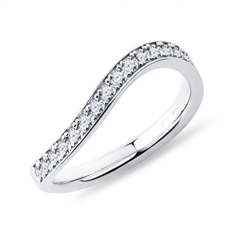 925 Sterling Silver White Gold Diamond CZ Wave Ring para Mulheres