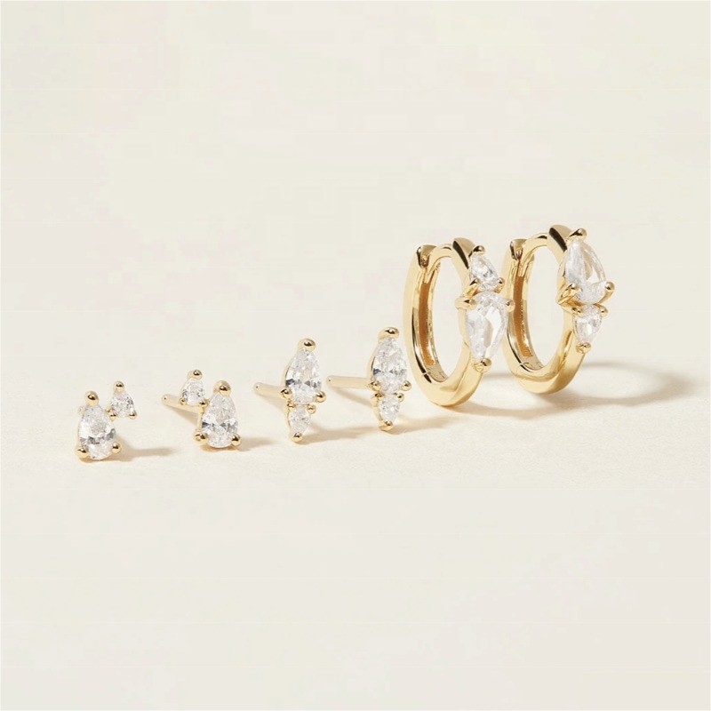 Moderno 18K ouro revestido branco cúbico Zircon 925 Sterling Silver Stud & Huggies conjunto de brincos