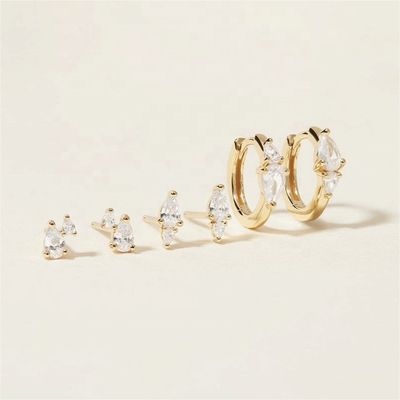 Moderno 18K ouro revestido branco cúbico Zircon 925 Sterling Silver Stud & Huggies conjunto de brincos