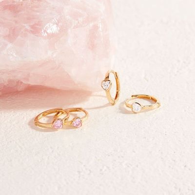 925 Sterling Silver 14k Gold Plated Sparkling Heart Girls Hoop Earrings Perfeito para uso diário