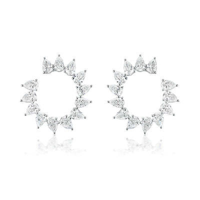 Unique Tear Drop Cut CZ Stud brincos em ródio revestido forma de meio círculo para mulheres