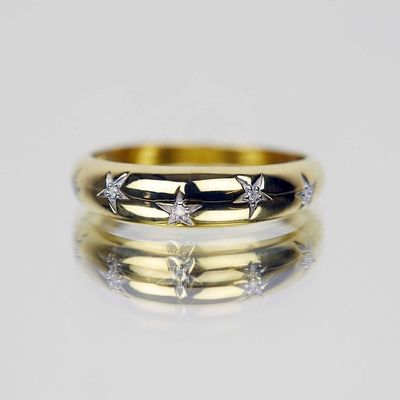 Anéis de ouro 14k 18k Chunky Star Set Diamond Band Anel para roupas elegantes