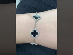 Quente e ousado: Uma coleção impressionante de jóias de cobre é revelada!